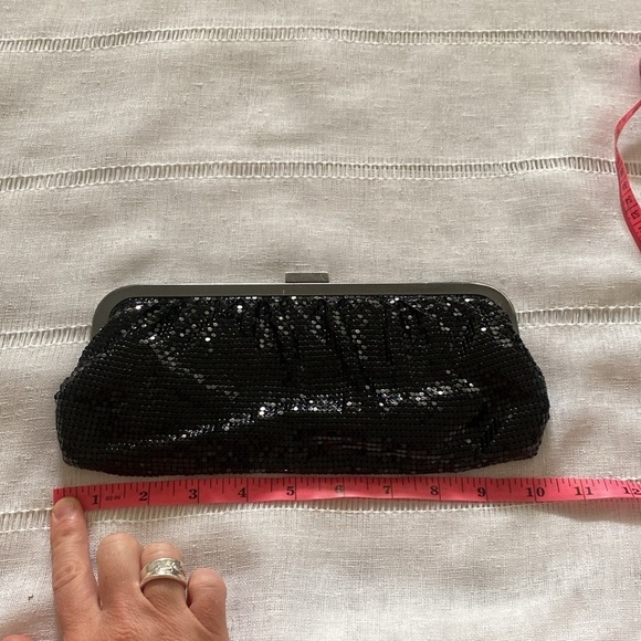 Express Y2K mesh evening clutch in black. - Picture 7 of 12